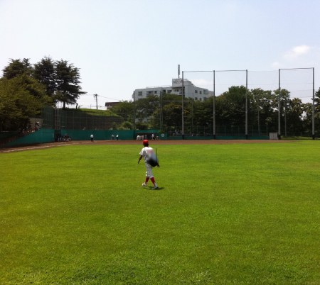 保土ヶ谷公園内の少年野球場。ここが試合会場でした