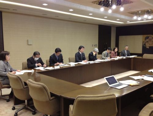 横須賀市に設立された「性的マイノリティ関係7課長会議」