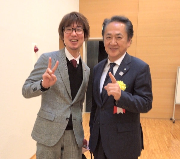 上地克明市長とフジノ