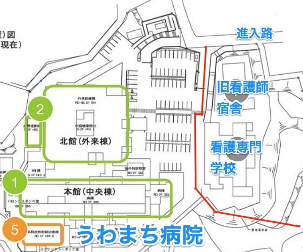 看護専門学校と、うわまち病院（特に老朽化が激しい外来棟・本館部分）